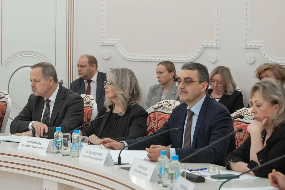 Продление пилотного проекта по изменению уровней образования обсудили на совещании в Минобрнауки России