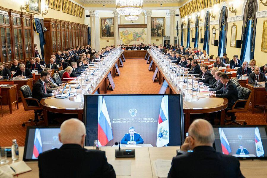 Выездное заседание Комитета Госдумы по науке и высшему образованию